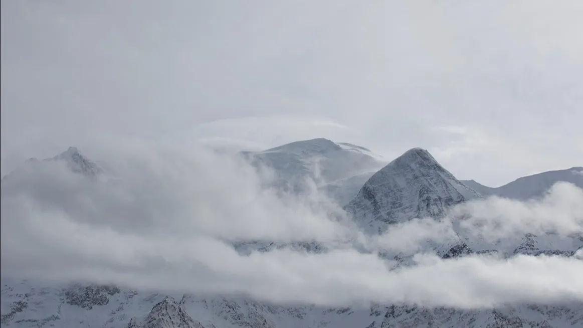 "Самонадеянного" туриста чудом спасли в горах Алматы фото на taspanews.kz от 09 февраля 2026 08:49