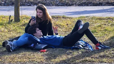 В Алматы на учете с зависимостью официально стоят 17 подростков