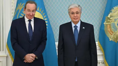 Токаев принял исполнительного главу Air Astana