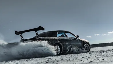 В Алматы оштрафовали водителя за опасный дрифт