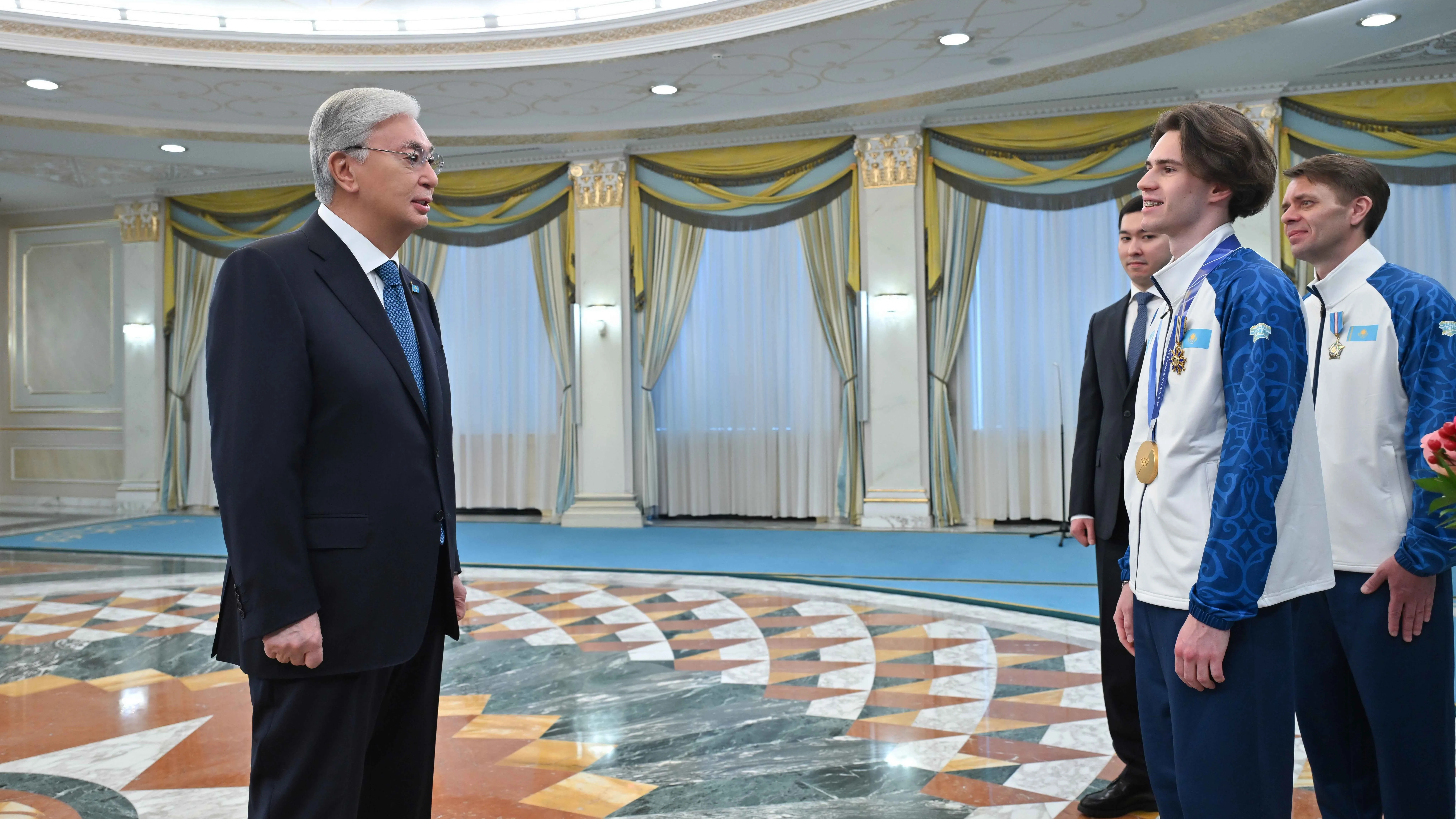 Токаев поздравил Шайдорова с исторической победой фото на taspanews.kz от 25 февраля 2026 15:34