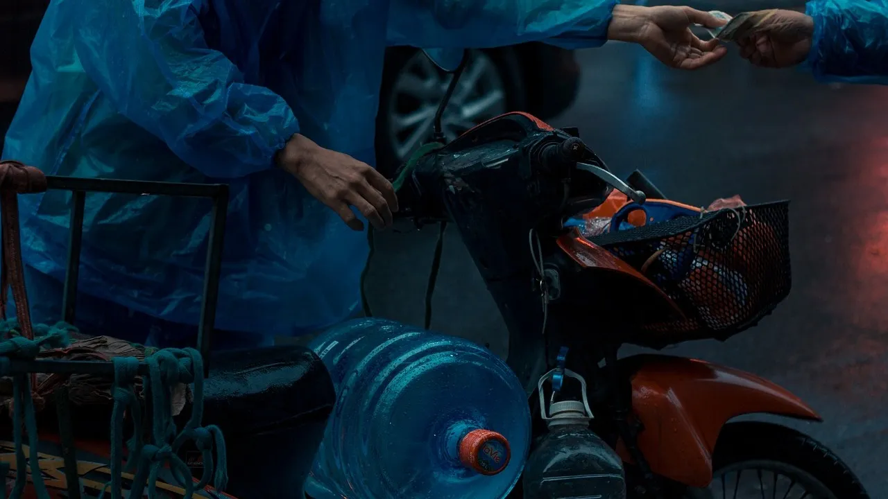 Видео потенциальной трагедии опубликовали в полиции Алматы фото на taspanews.kz от 26 февраля 2026 12:34