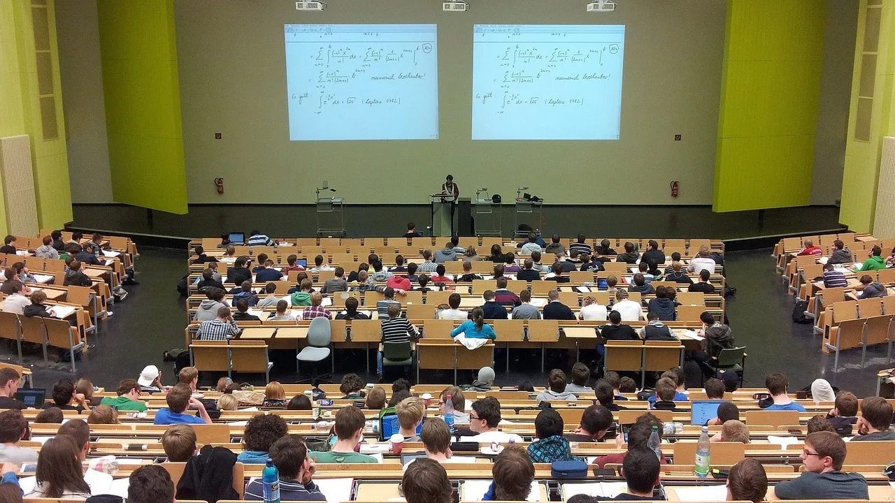 В Шымкенте мошенники обманули студентов с плохой успеваемостью  фото на taspanews.kz от 27 февраля 2026 11:19