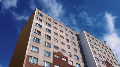 В Астане расследуют дело о двойной продаже квартир