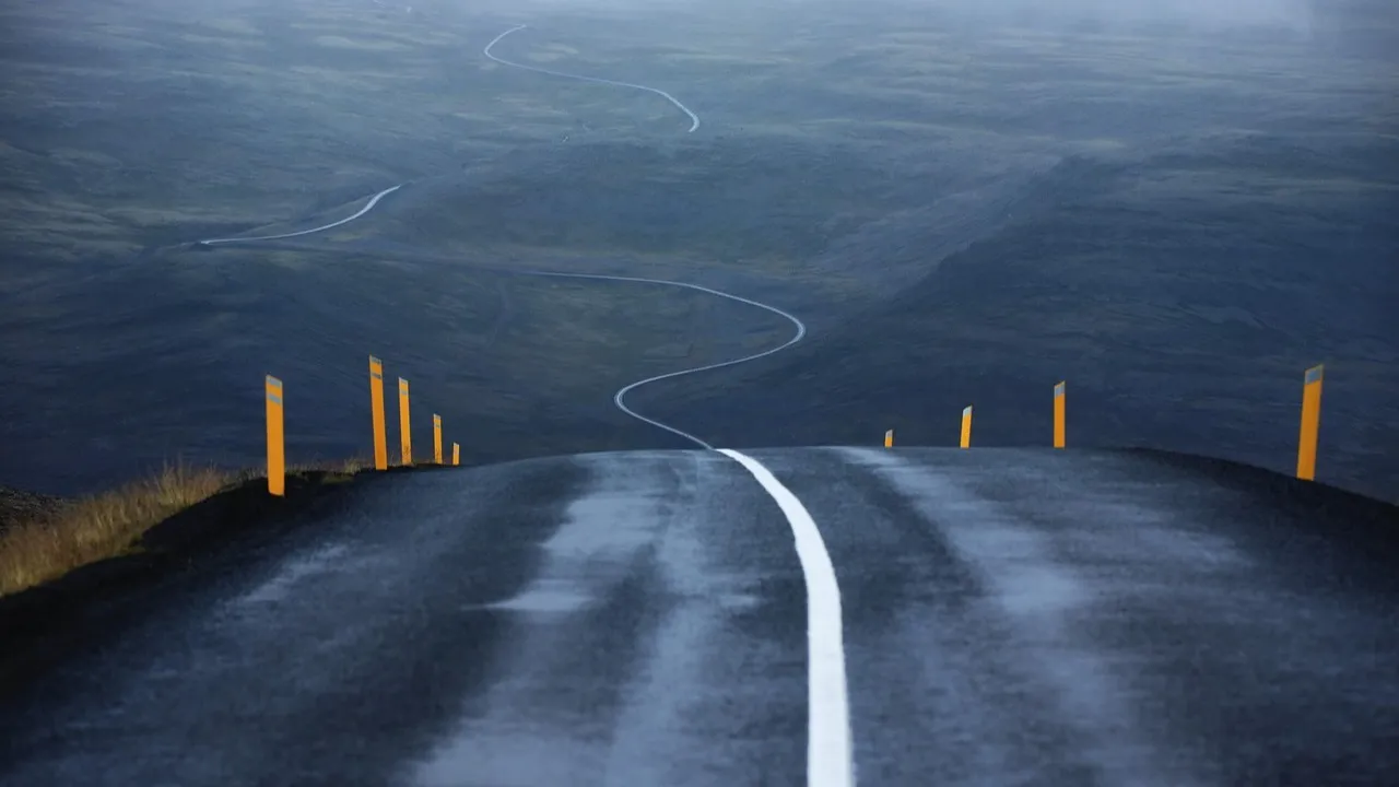 Премьер-министр поручил чиновникам улучшить качество дорог и понизить аварийность  фото на taspanews.kz от 03 марта 2026 11:21