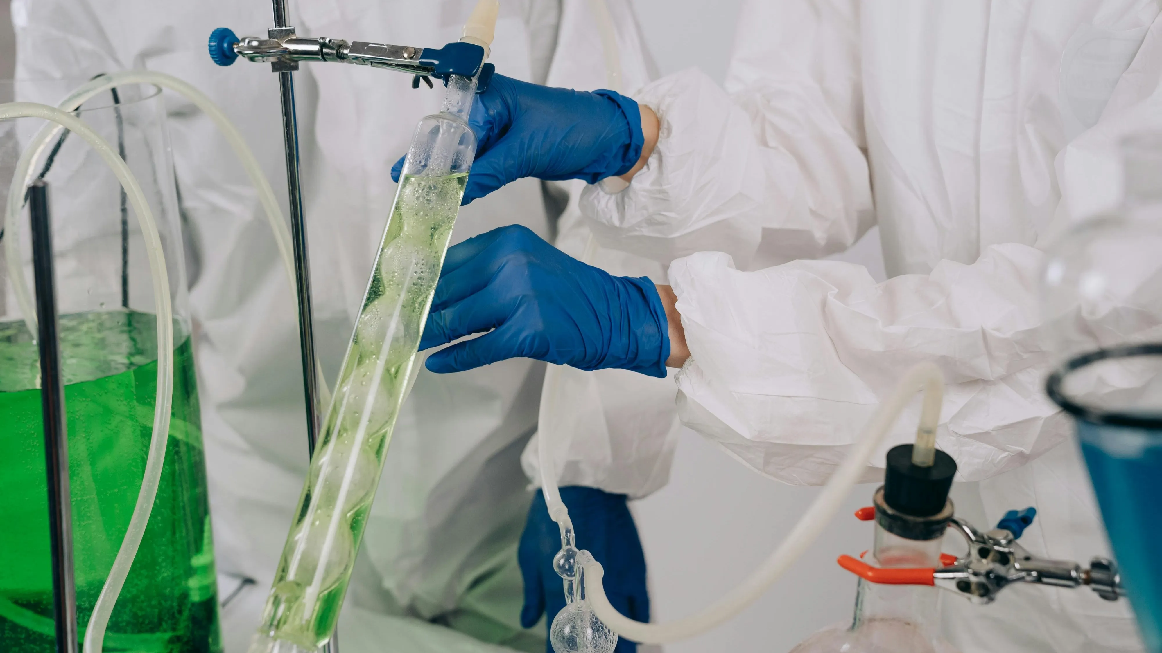 «Пластик с характером металла»: как казахстанская ученая работает над электроникой будущего фото на taspanews.kz от 06 марта 2026 14:28