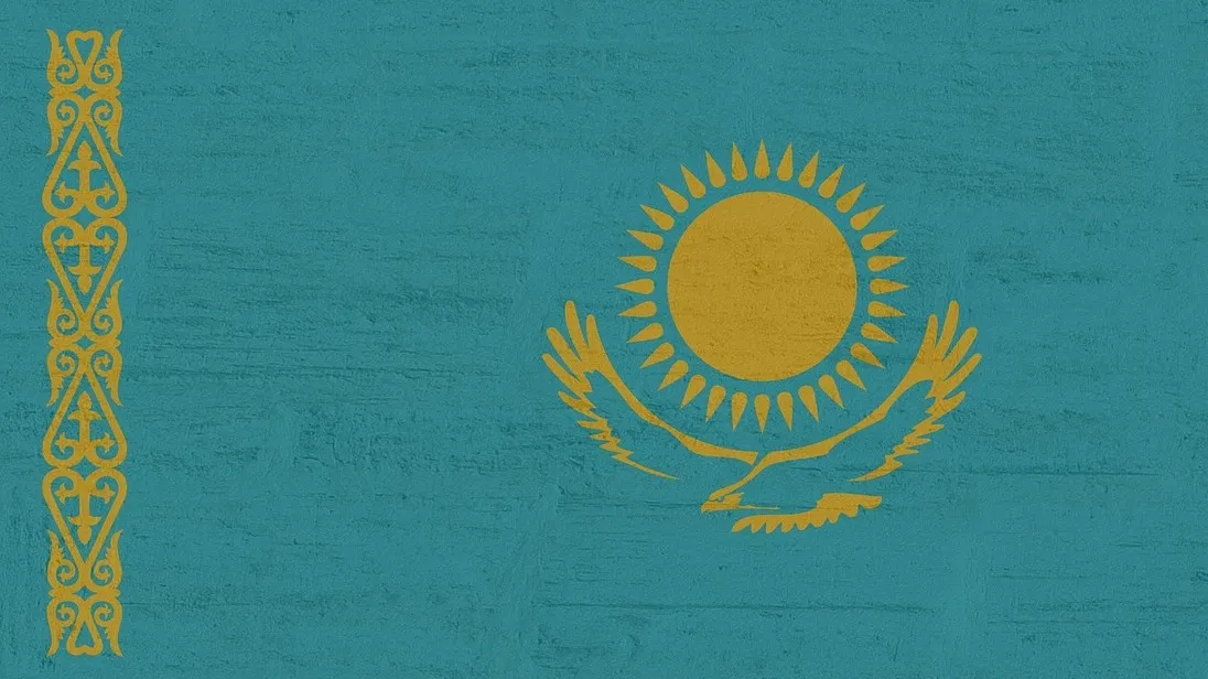 Токаев прокомментировал Конституцию 1995 года, отметив вклад Назарбаева фото на taspanews.kz от 12 марта 2026 14:25