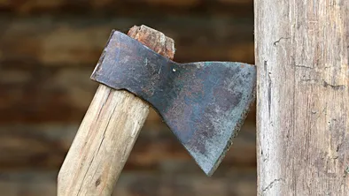 Ночью столичные пожарные тушили огонь в бане