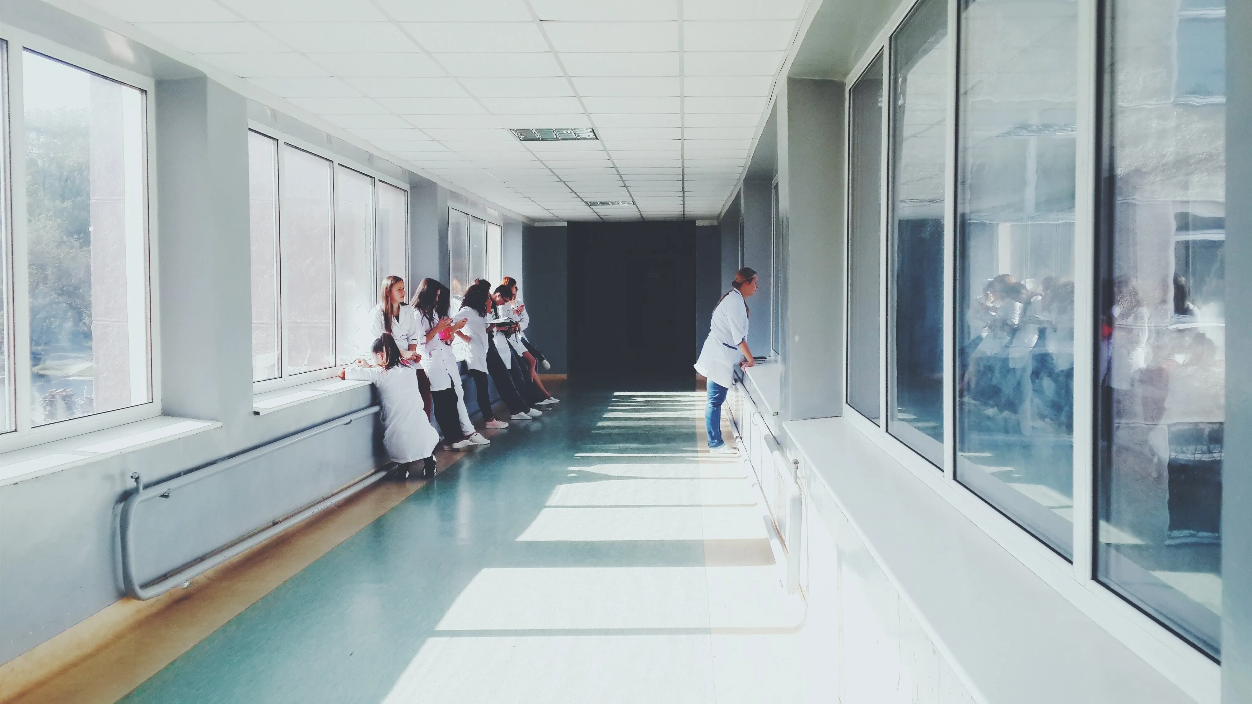 В Талдыкоргане медиков заставляли перерабатывать: прокуратура защитила их права фото на taspanews.kz от 17 марта 2026 13:32