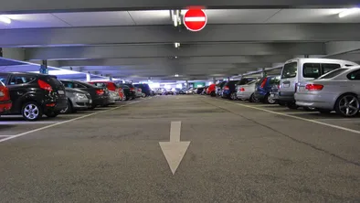 В Астане введут платные тарифы на штрафстоянках