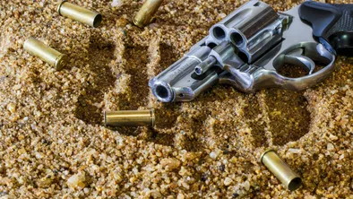 В Атырау 19 человек осудят за убийство фельдшера