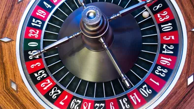 В Атырау чиновника уволили из-за азартных игр