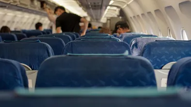 Самолет вернулся в Астану: беременной пассажирке стало плохо