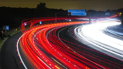 Полиция Алматы проводит рейды на дорогах ночного города