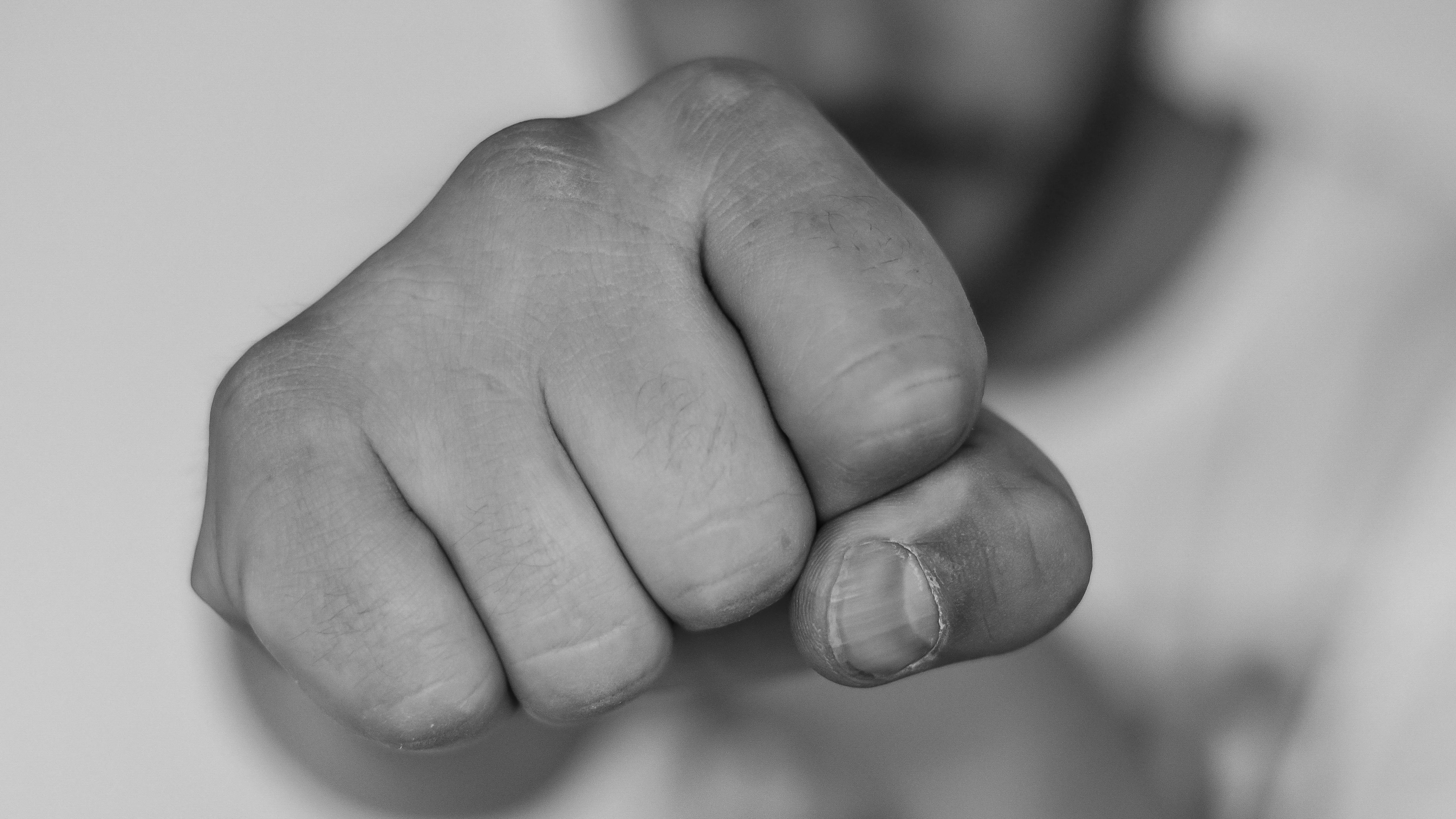 Мужчину оправдали после избиения подростка: прокуратура отменила решение фото на taspanews.kz от 26 марта 2026 14:09