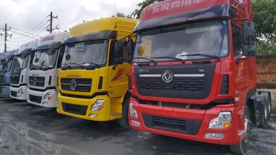 В Алматы осудили работников спецЦОНа: они незаконно регистрировали авто