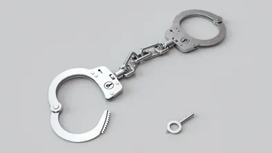 Организатора финпирамиды на 10 млрд тенге вернули из Грузии в Казахстан: 