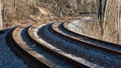 Столкновение автобуса и поезда в Алматинской области: пострадали шесть человек