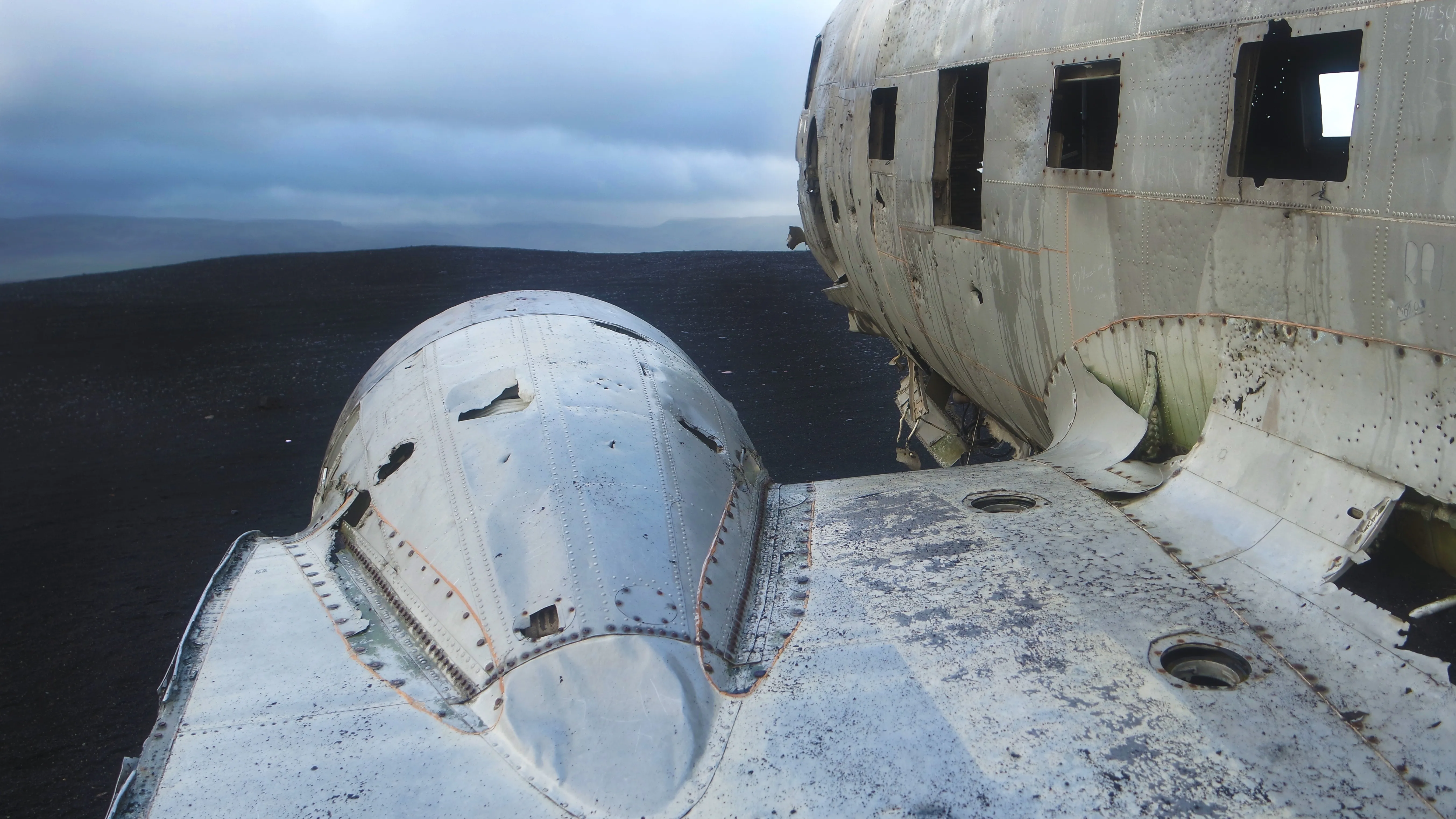 29 человек погибли в Крыму во время крушения самолета фото на taspanews.kz от 01 апреля 2026 09:37