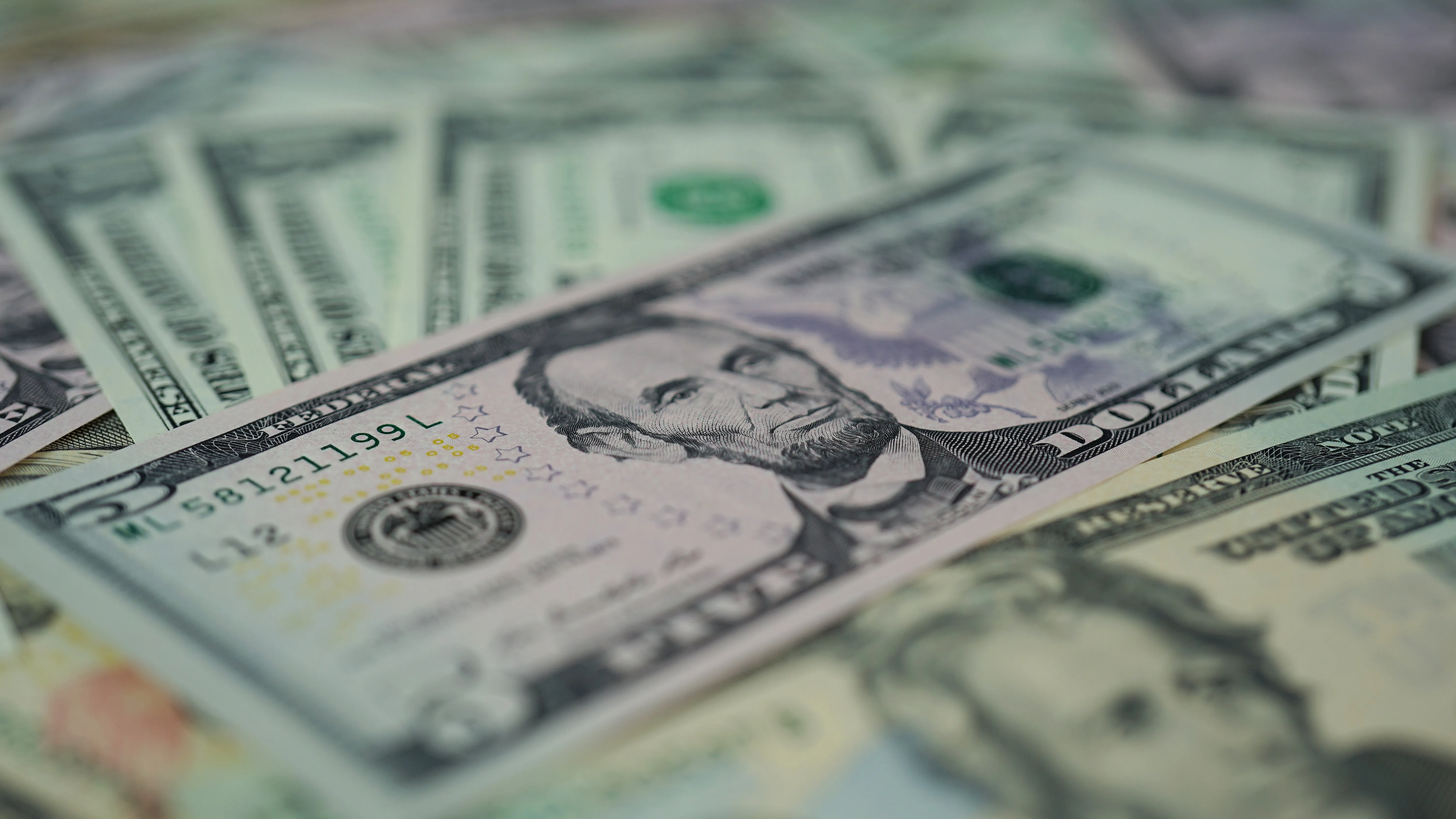 Историческое соглашение на $375 млн: почему часть бойцов UFC осталась без выплат фото на taspanews.kz от 02 апреля 2026 09:37