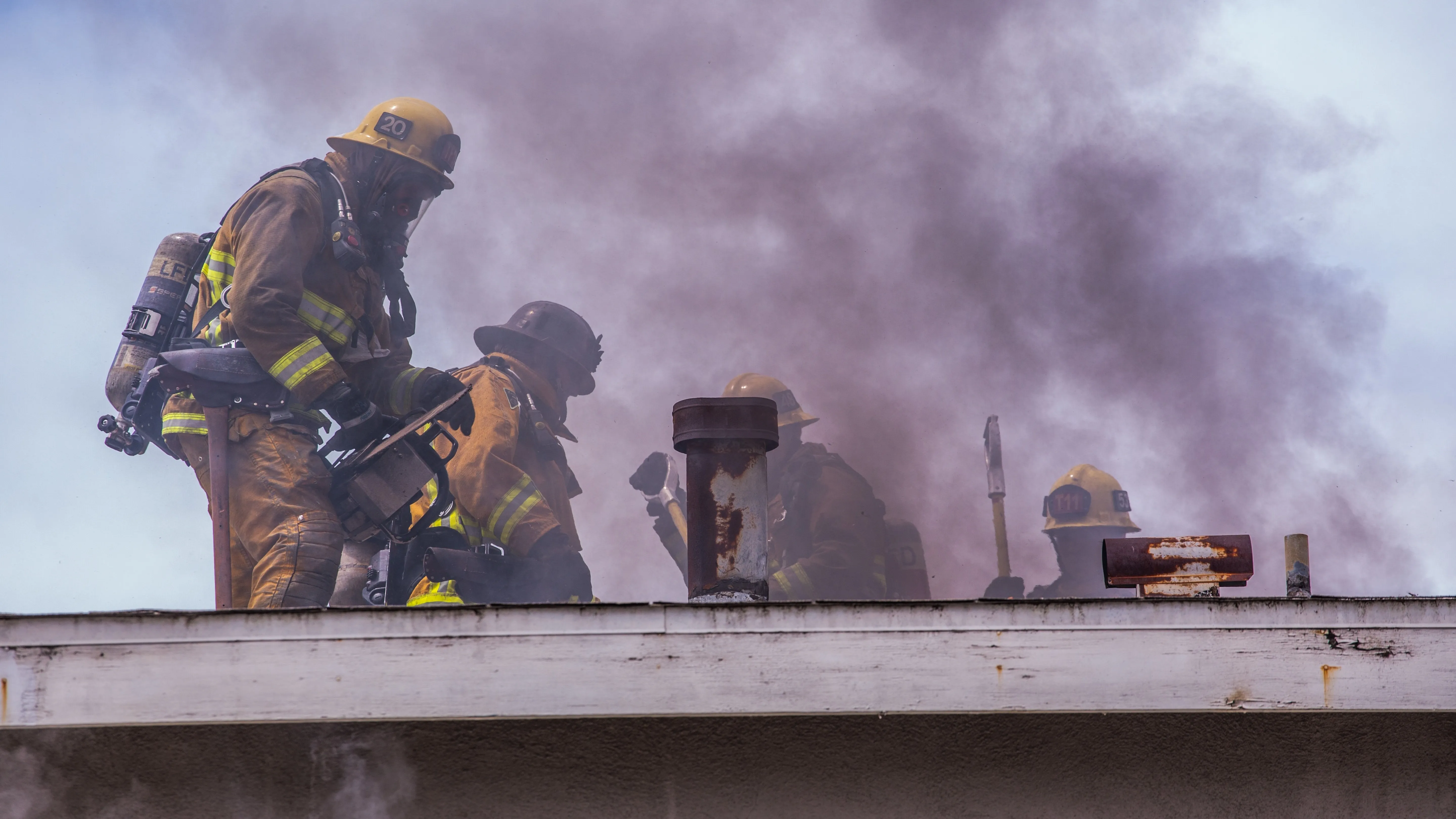Жилой дом загорелся в Астане фото на taspanews.kz от 02 апреля 2026 15:55