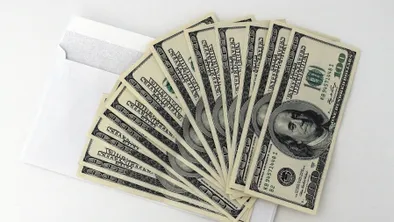 Житель Атырау получил срок за подстрекательство к взятке