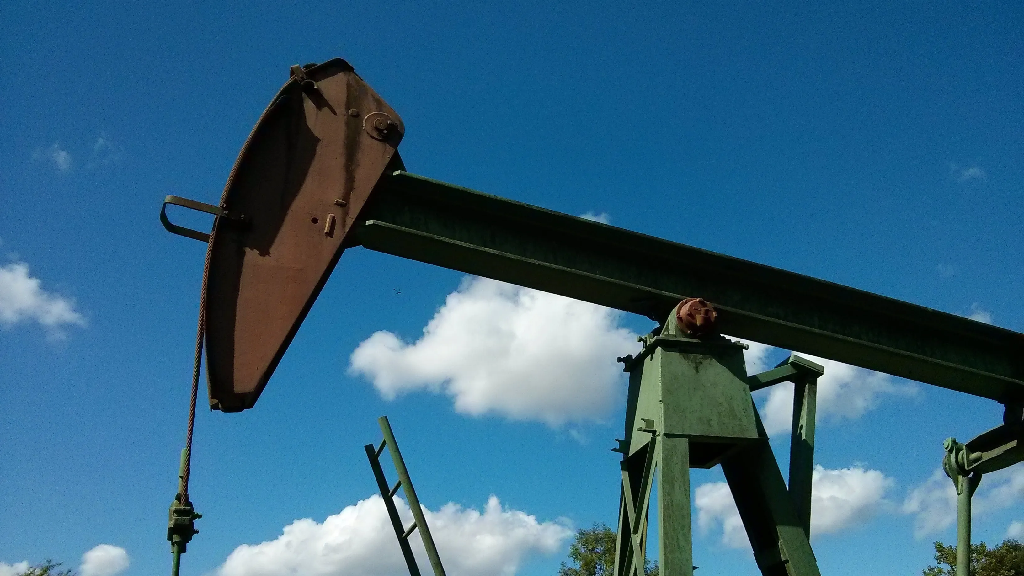 Новый нефтезавод будет перерабатывать 10 млн тонн ежегодно фото на taspanews.kz от 15 апреля 2026 09:40