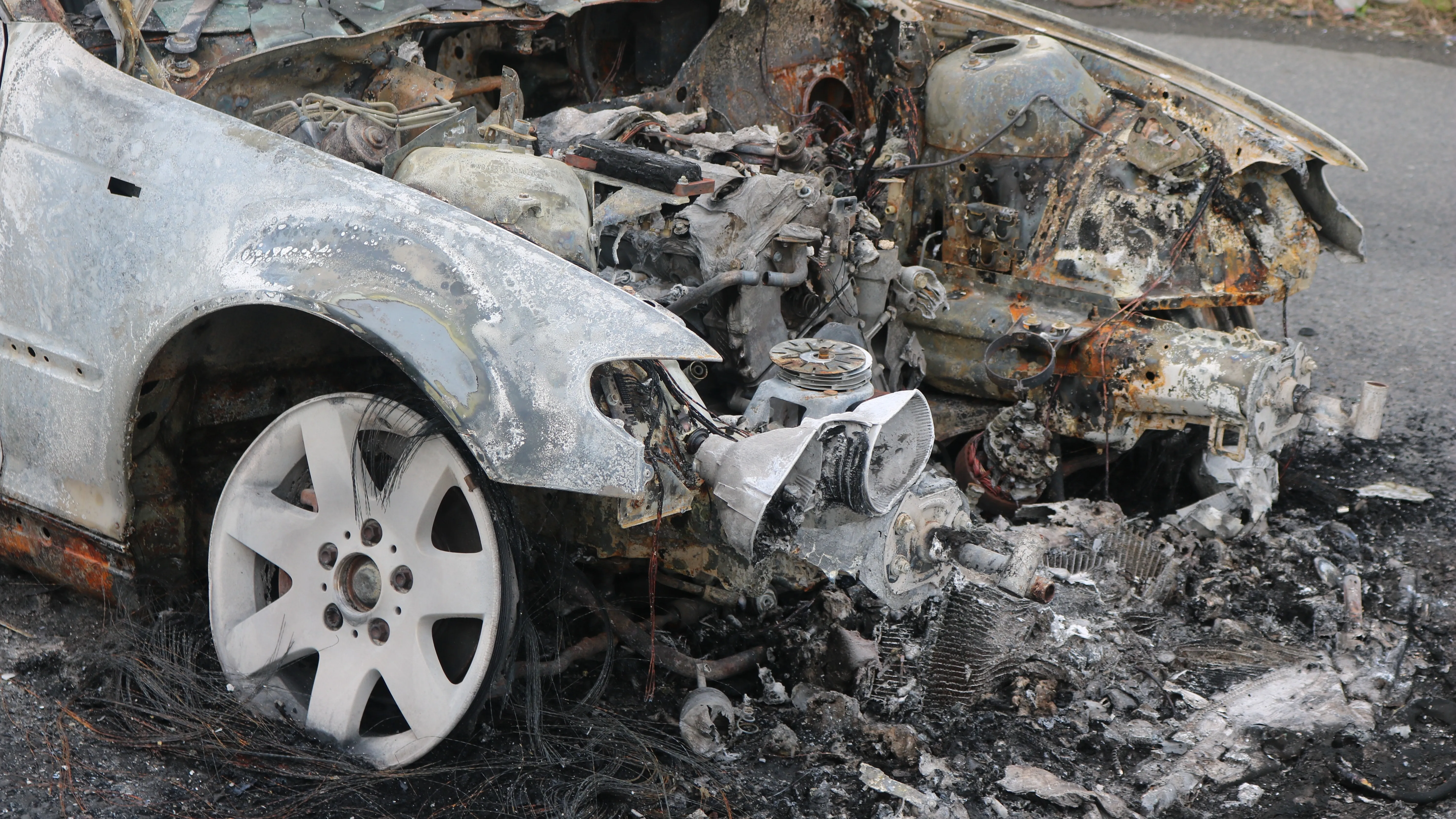 В Астане водителя госпитализировали после тройной аварии фото на taspanews.kz от 15 апреля 2026 10:39