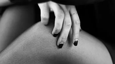 В Атырау группу из 16 человек осудили за сводничество