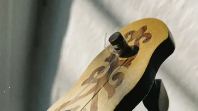 Актюбинец назвал домбру "харамом": его арестовали