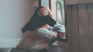 В Алматы мужчина приставал к 15-летней девочке