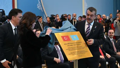 Токаев и Эрдоган приняли участие в открытии школы им. Ходжи Ахмеда Яссауи