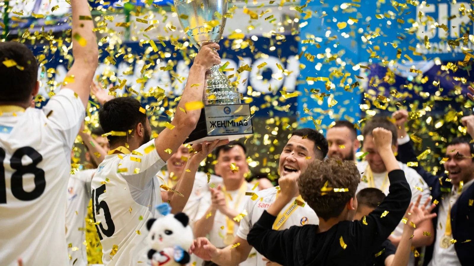 Elorda оформила чемпионство в футзале: какие команды завершили сезон в тройке фото на taspanews.kz от 15 мая 2026 16:50