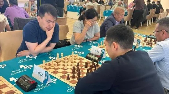 Четвертьфинал шахматного Кубка Senat Open 2026 в Петропавловске фото на taspanews.kz от 25 мая 2026 12:47