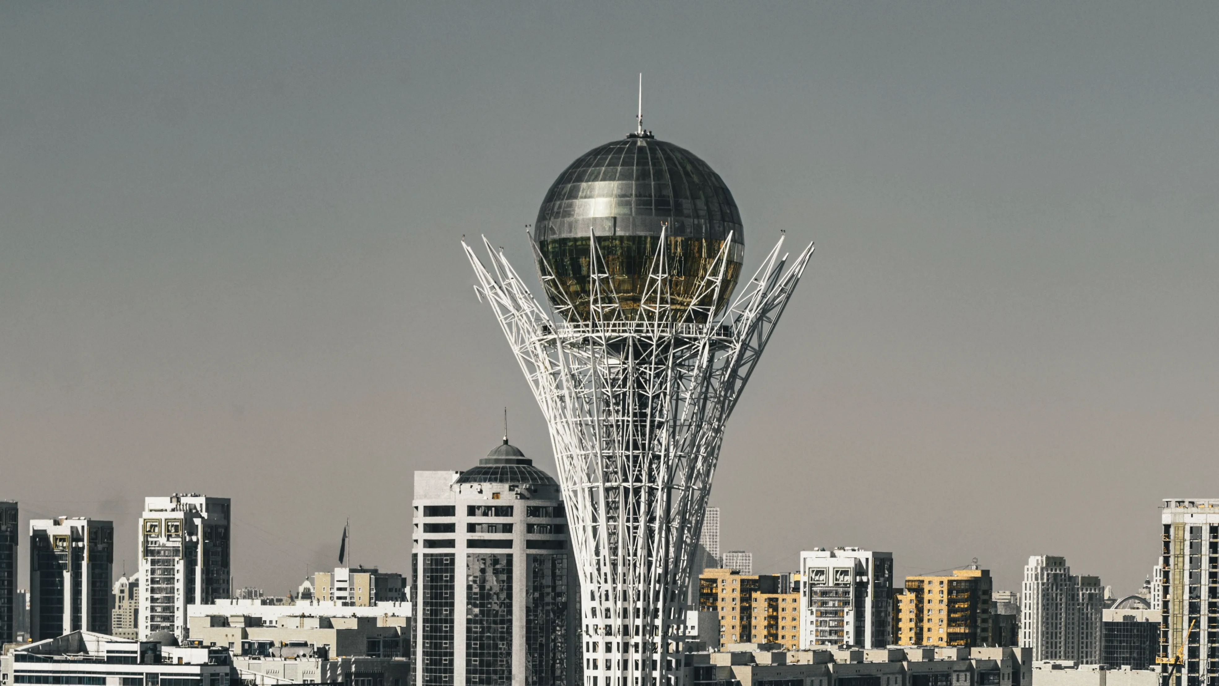 Жители Астаны смогут бесплатно пройти курс казахского языка фото на taspanews.kz от 12 июня 2026 15:16