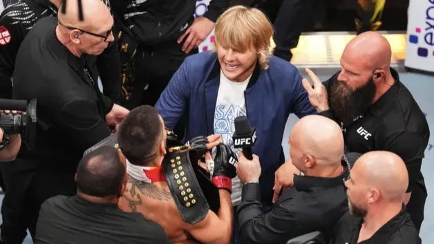 Пимблетт потроллил Топурию после потери чемпионского пояса