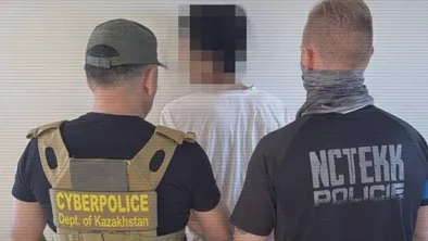 Преступники из Казахстана и Чехии организовали утечку данных граждан РК