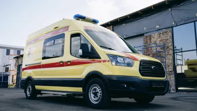В Алматинской области женщину зажало автомобилем
