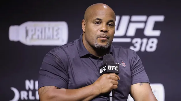 Кормье прокомментировал скандал вокруг UFC White House, договорных боев и сына Трампа