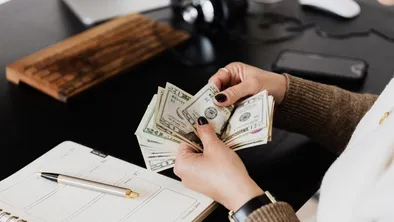 В Павлодаре работникам коммунального предприятия не выплачивали зарплату