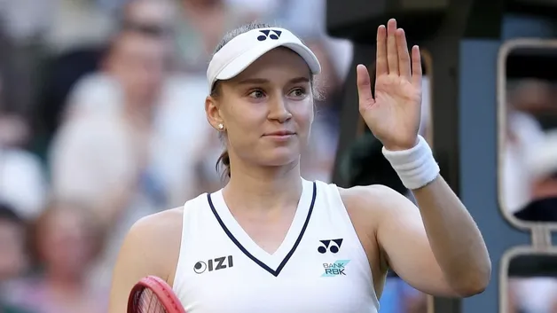 Елена Рыбакина не отдала ни сета и вышла в третий круг Уимблдона