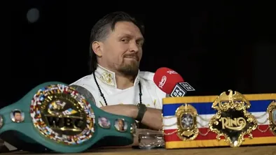 Освободившиеся пояса Усика открыли британцам путь к чемпионским боям