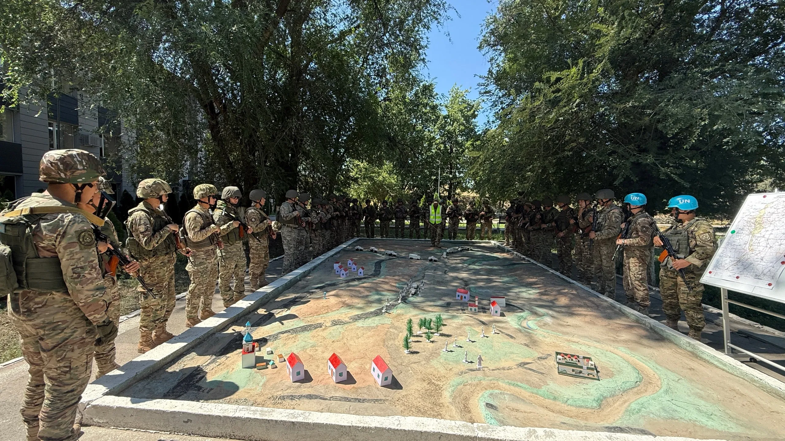 Миротворцы освоили 24-километровый маршрут на тактическом курсе «Бітімгер» фото на taspanews.kz от 04 августа 2026 09:58