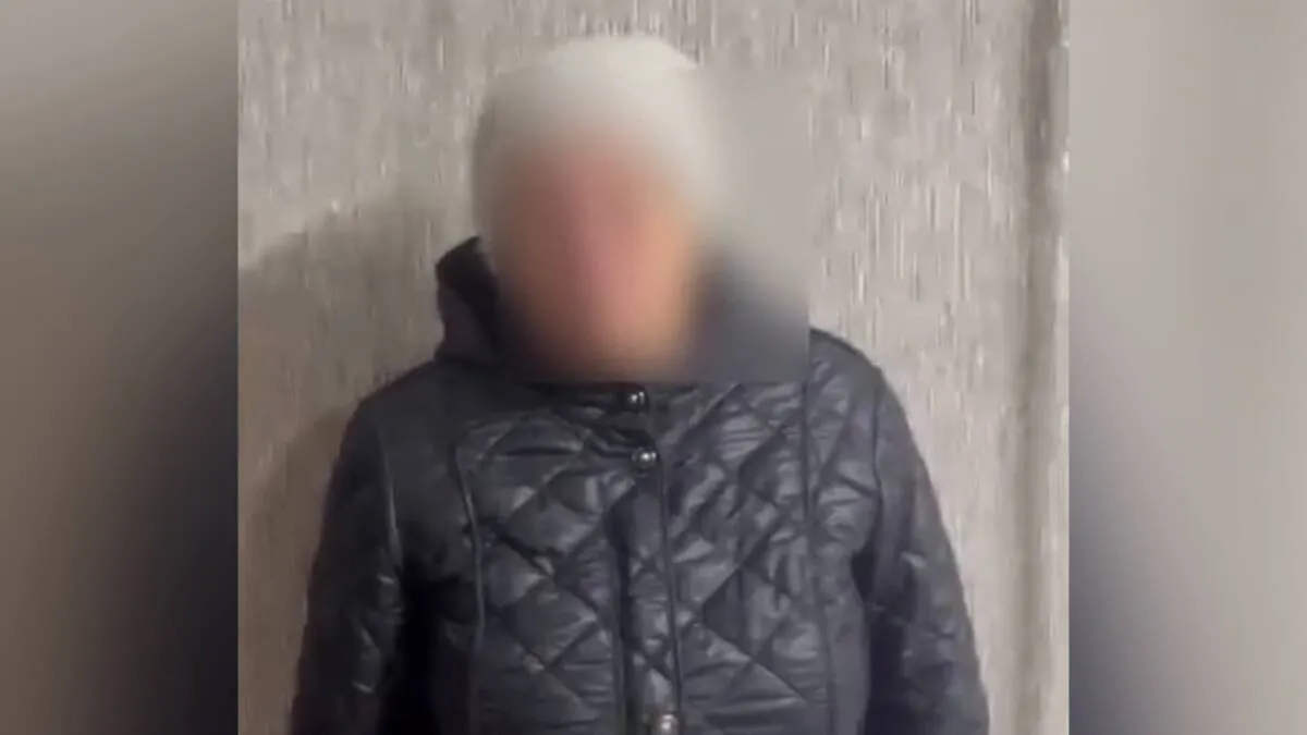 Водитель такси вычислил мошенников и спас 3 млн тенге пенсионерки в Караганде